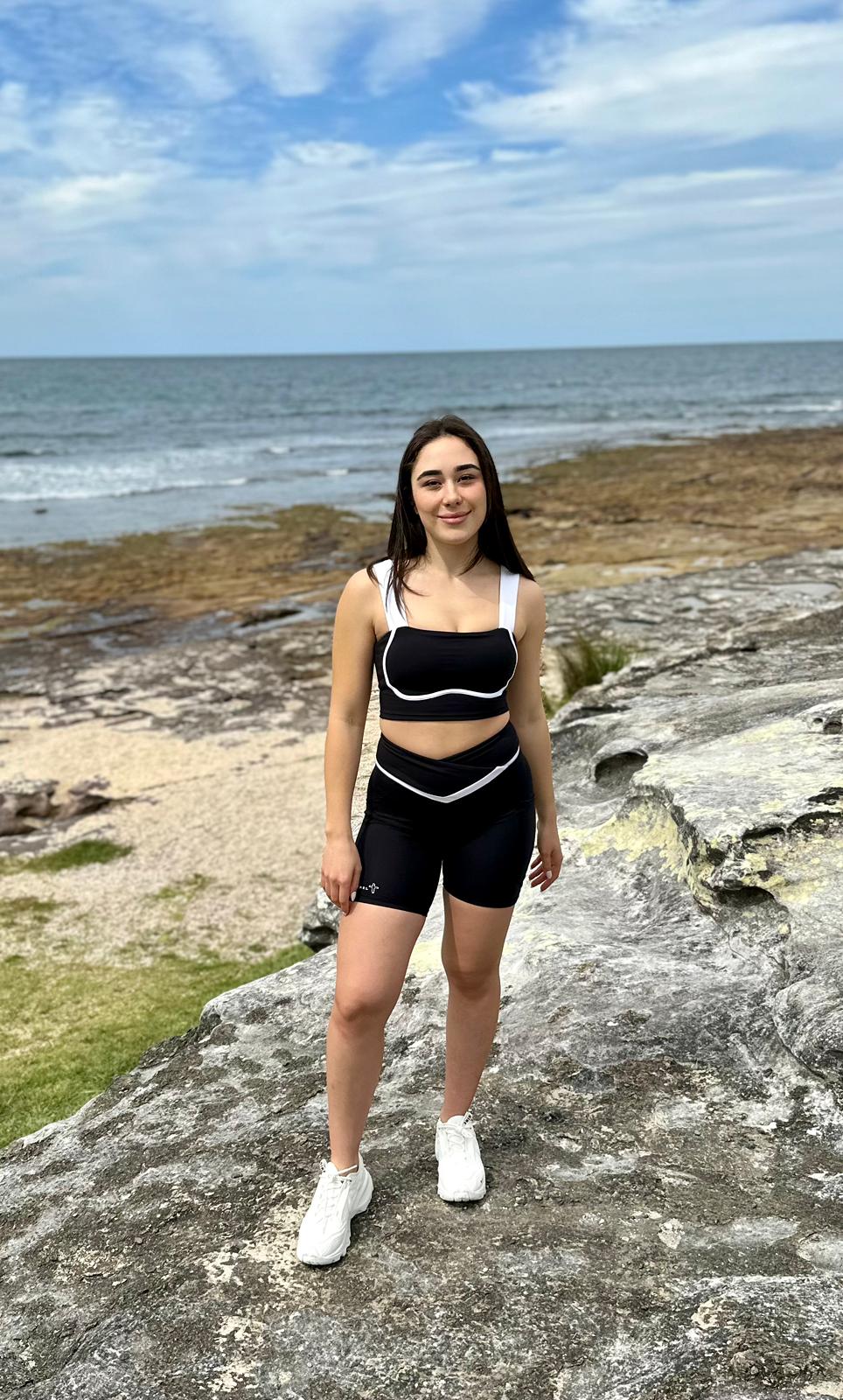 Womens's Black & White Crop Top