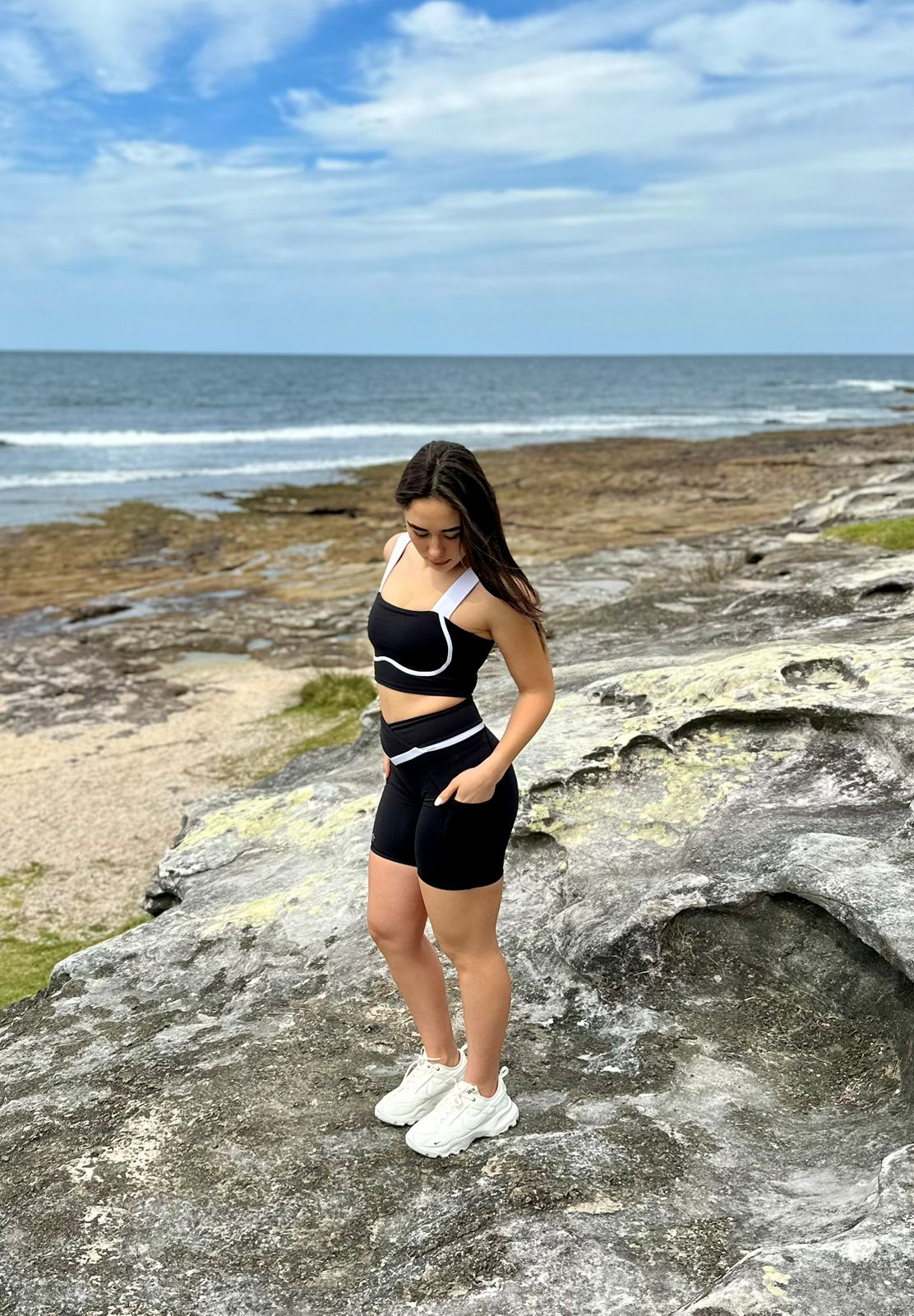 Womens's Black & White Crop Top