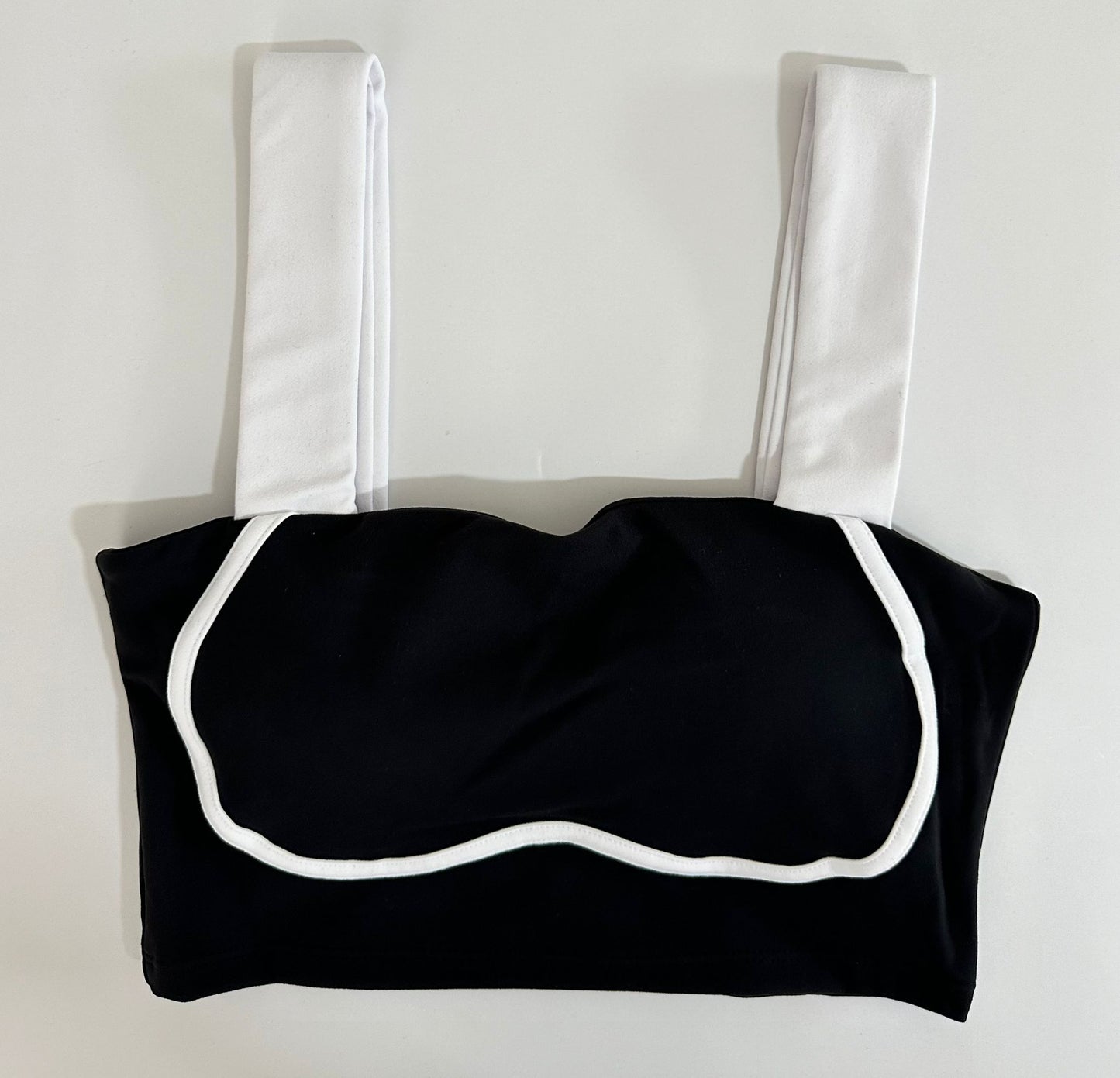 Womens's Black & White Crop Top