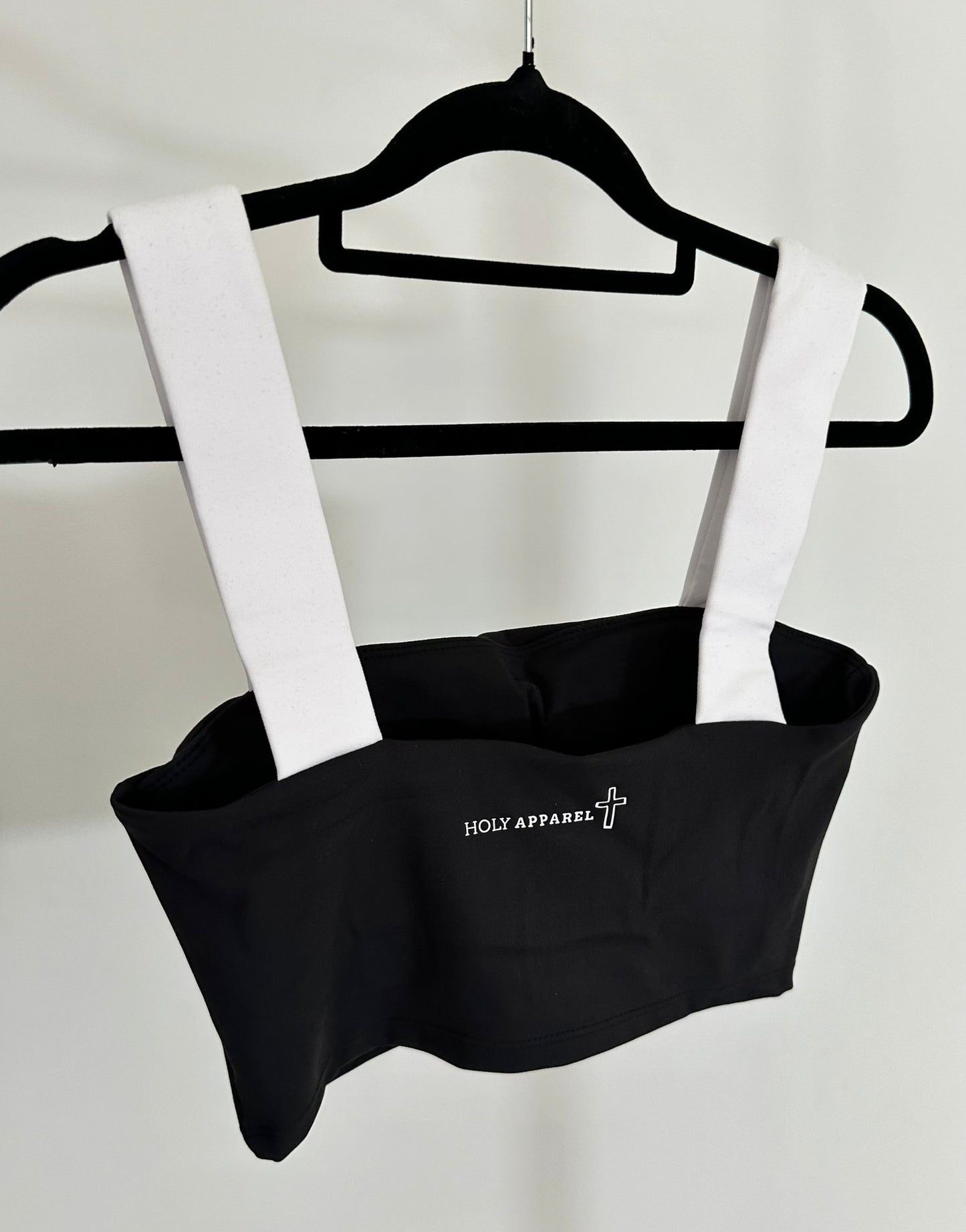 Womens's Black & White Crop Top